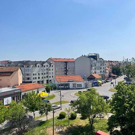 Apartament Penny Stan Na Dan Bijeljina Zewnętrze zdjęcie