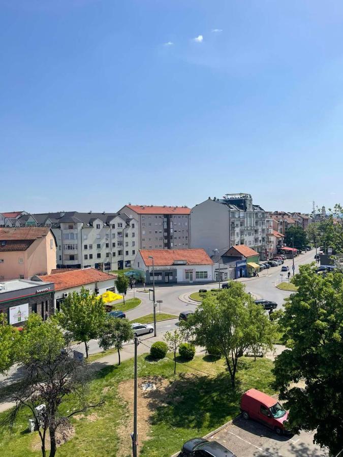 Apartament Penny Stan Na Dan Bijeljina Zewnętrze zdjęcie